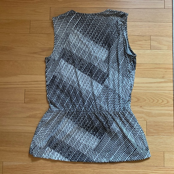 WHBM V Neck Wrap Tank Top | M - Picture 5 of 7